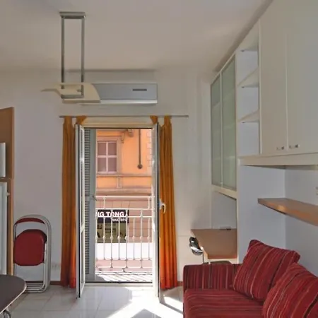 Apartment Mini Sarpi Milan