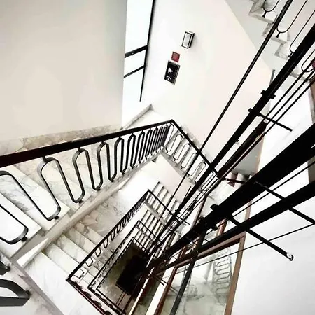 شقة Penthouse 5 Min From Duomo Di *