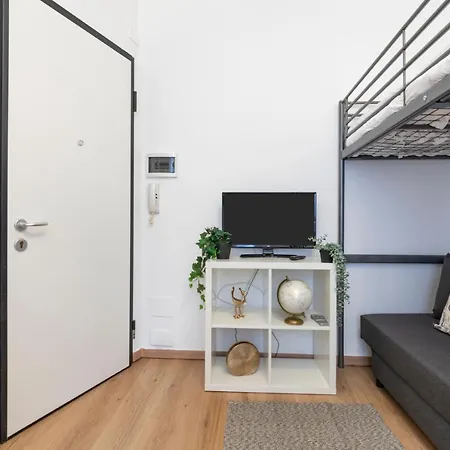 Apartment I Host - Alessi 10 Milan