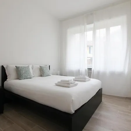 Lovely - Lovely Porta Romana Appartement *