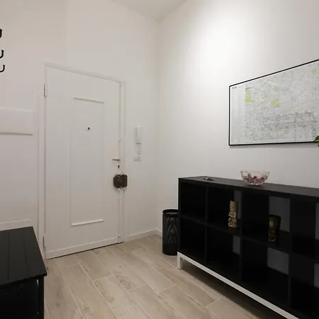 Lovely - Lovely Porta Romana Appartement