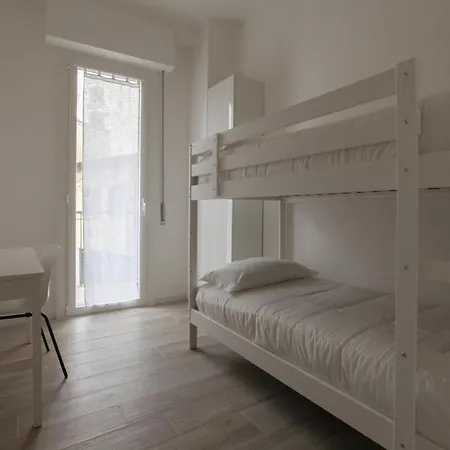 Lovely - Lovely Porta Romana Milano