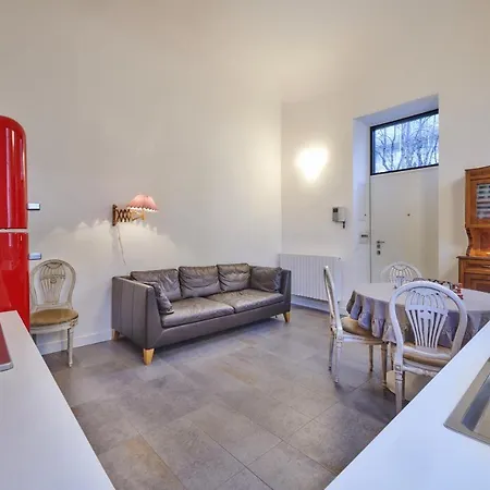 Brera Moscova Trilocale Apartment *
