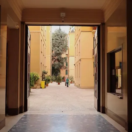 Al Direzionale - Station * Milánó