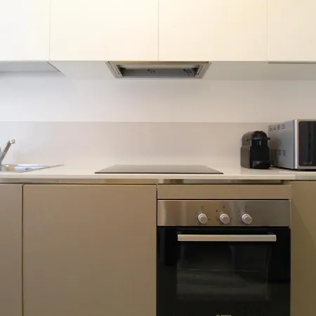 Al Direzionale - Station Apartman *