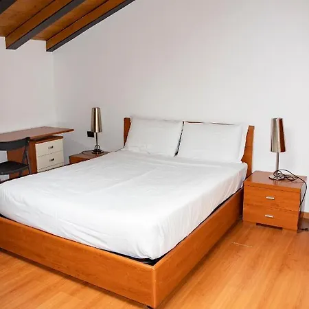 Easy - Rooms&apartments Navigli Aparthotel 4*