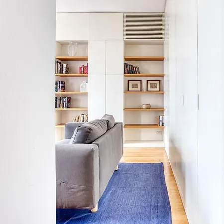 Apartamento Joivy Vibrant With Balcony