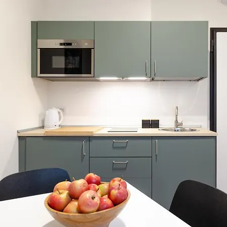 Velasquez - B - San Siro