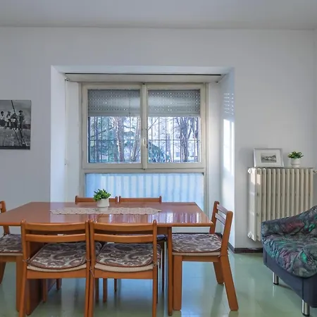 I Host - Falck 19 Apartament