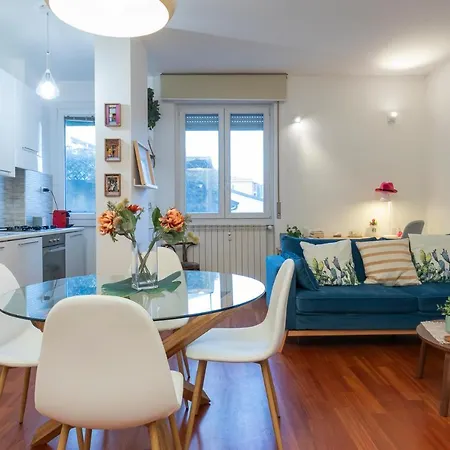 Apartment I Host - Cermenate 9 *
