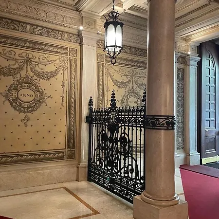 Casa Pagano Un Pezzo Di Cielo Su Lägenhet Milano