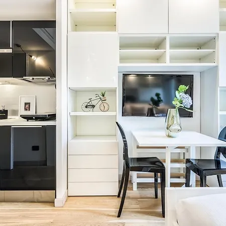 Beplace Cenacolo Apartment *