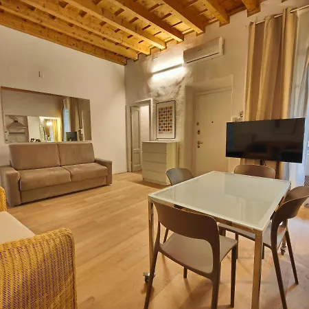 Crocetta Charme Milan