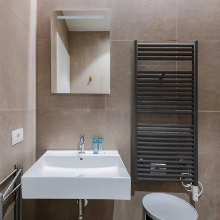 Easylife - - Meravigli 16c - Duomo