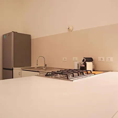 Apartment Citycenter Elegant House Milan