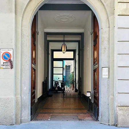Apartment Citycenter Elegant House Milan
