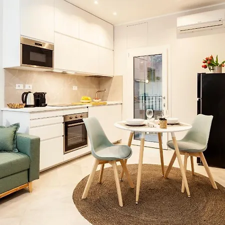 Dumpling Apartment