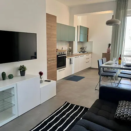 Cozy San Siro Милан