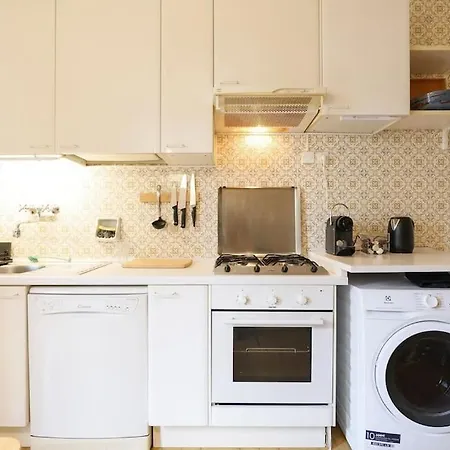 Elegante E Spazioso Zona Solari Apartment *