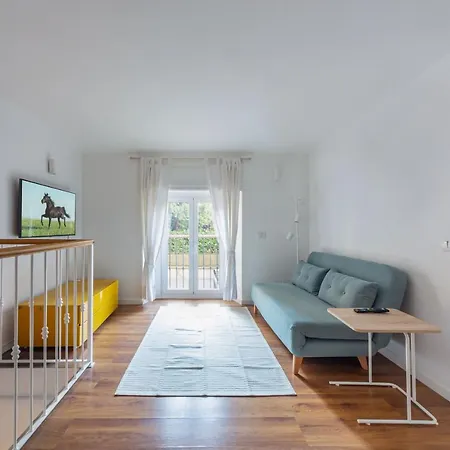 Cozy X4 - 600 M Far From M3 Affori Fn Lejlighed