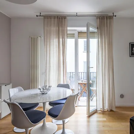 Easylife - Sofisticato Monolocale Con Terrazzino Nel Cuore Di Porta Venezia *