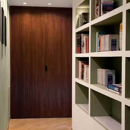 The Color-block House Lejlighed