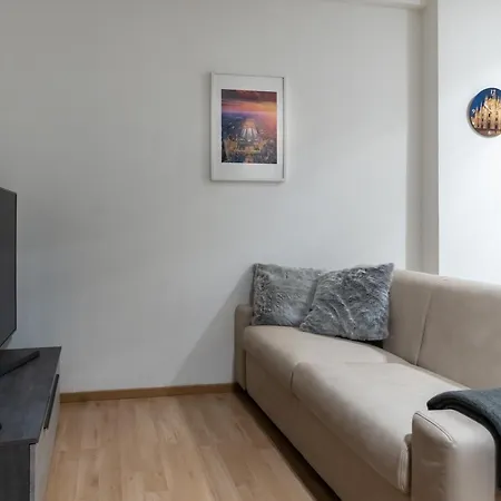 1,2 Porta Centro Parking Free Apartment Milan