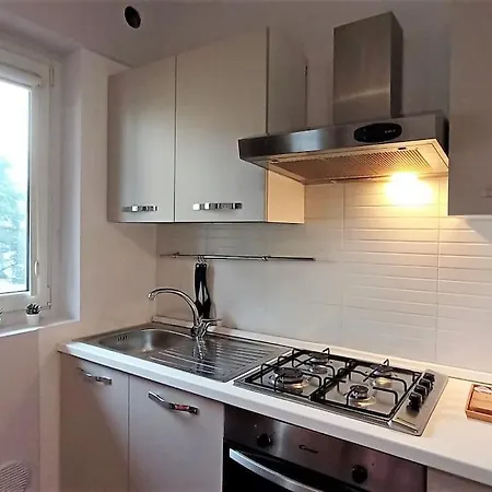 Casa Vacanze Forze Armate - Silenzioso E Confortevole Appartamento *