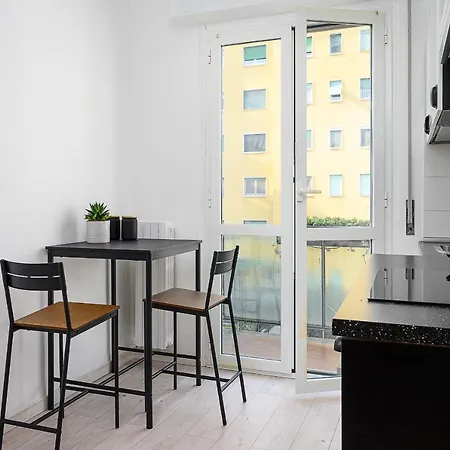 Gressoney 6 - Monolocale Cool Апартаменты Милан