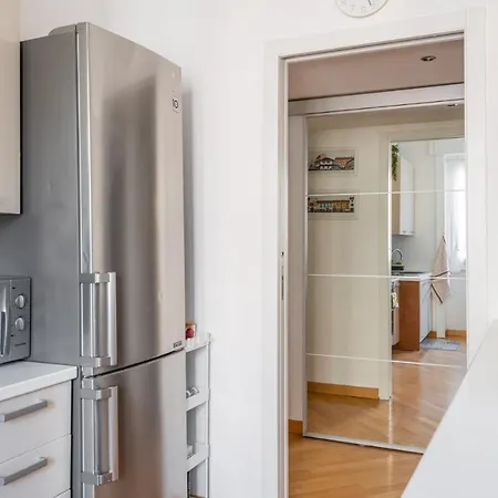 Appartamento Easylife - Moderno Bilocale In Zona Paolo Sarpi