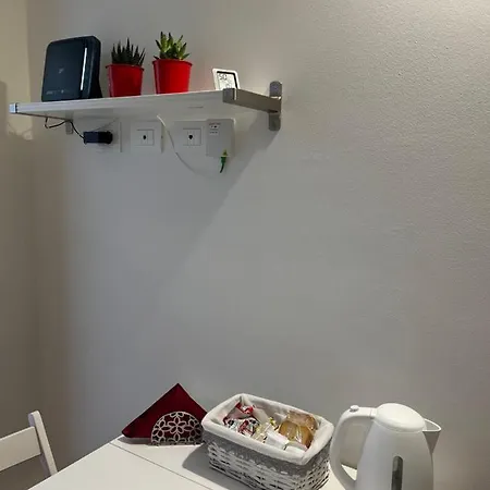 Apartment Cherry's House M1 Bande Nere - San Siro- M4 Linate Milan
