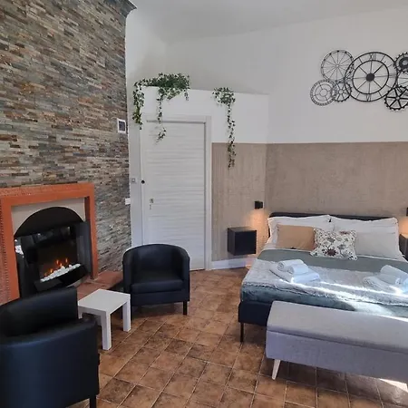 Casa Storica Piazza 5 Giornate Pensionat 4*