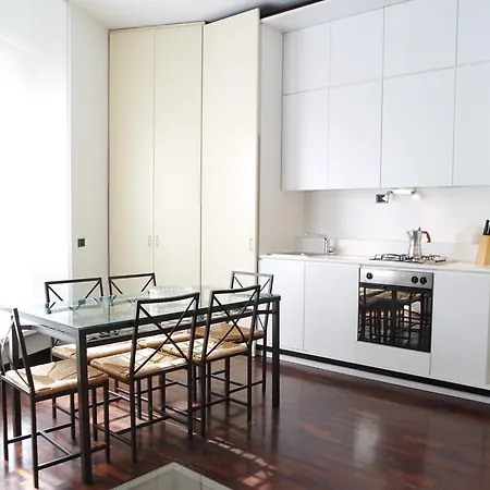 Temporary Cordusio Via Morigi Apartment