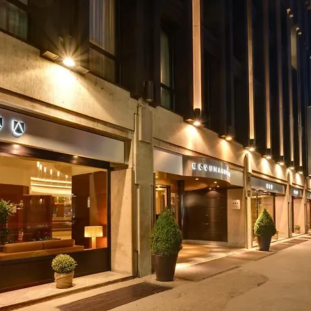 Una Cusani Hotel