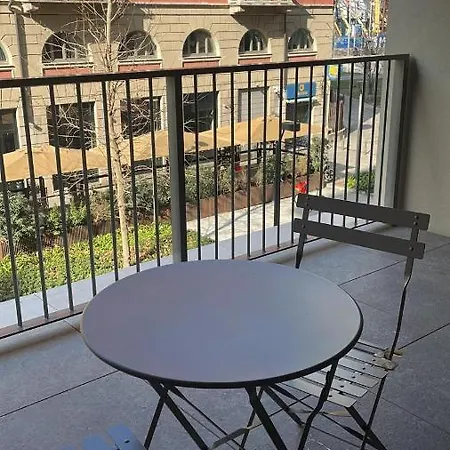 Number 8 -number House Apartment