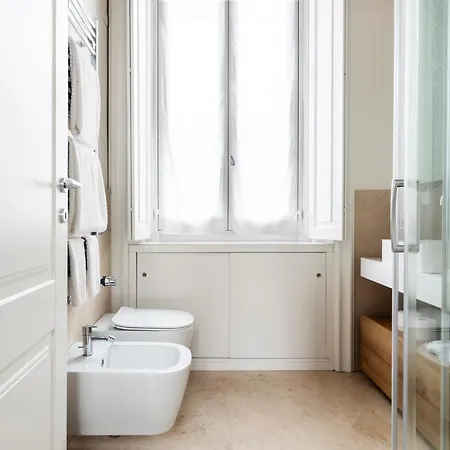 Fifty Eight Santo Stefano * Milano