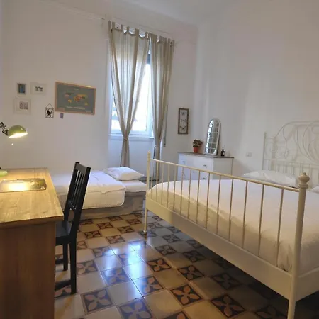 Spazioso Vicino A M4 Dateo/pt.venezia - Master Guest Appartement Milaan