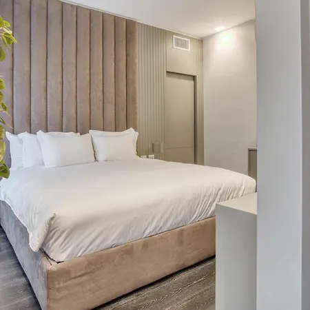 Διαμέρισμα Le Del Corso The Smart Boutique By Ospitami 4*