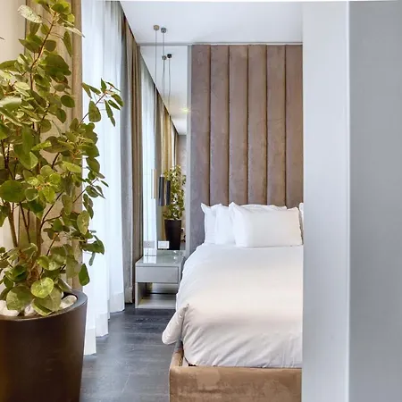 Le Del Corso The Smart Boutique By Ospitami Milán