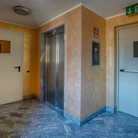 Guesthost - Casa Cherenel Milán