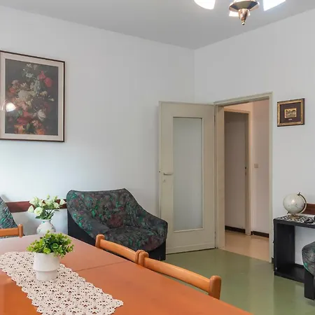 I Host - Falck 19 Milan