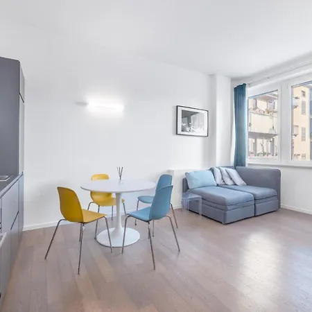 Apartment Duomo - Daverio Charme *