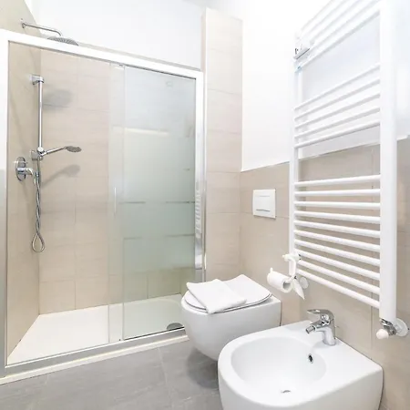 Apartment Duomo - Daverio Charme *