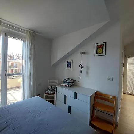 Mansarda Olgiati Zona Navigli Daire Milano