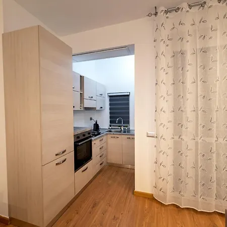 Lejlighed N&ghomesweethome Raffaelloelegante Ideale Affari