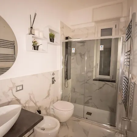 Lejlighed N&ghomesweethome Raffaelloelegante Ideale Affari *