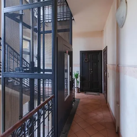 Апартаменты Porta Romana Cozy *