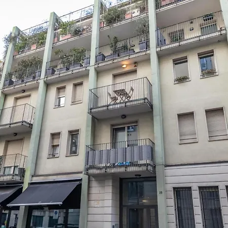 Easylife - Sofisticato Monolocale Con Terrazzino Nel Cuore Di Porta Venezia Milan