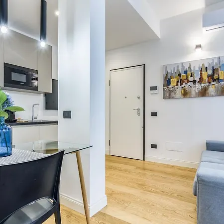 Beplace In San Babila Milano