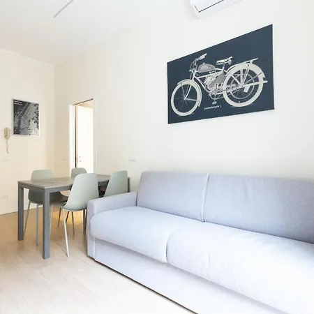 Repubblica Modern Flat Апартаменты *